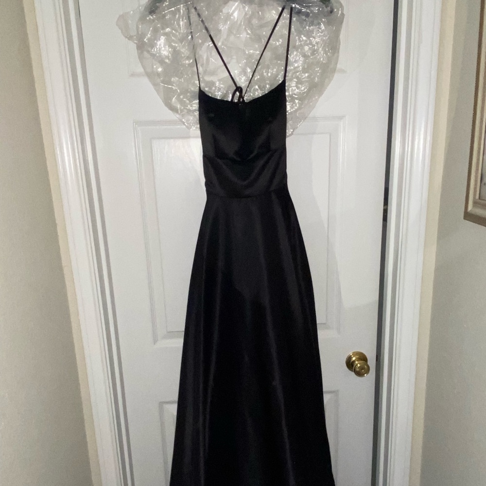 Black formal prom dress